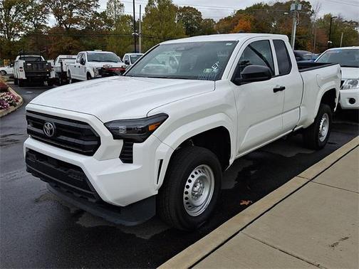2024 Toyota Tacoma SR