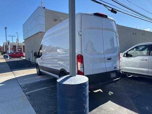 2023 Ford Transit-250 148 WB HIGH ROOF CARGO
