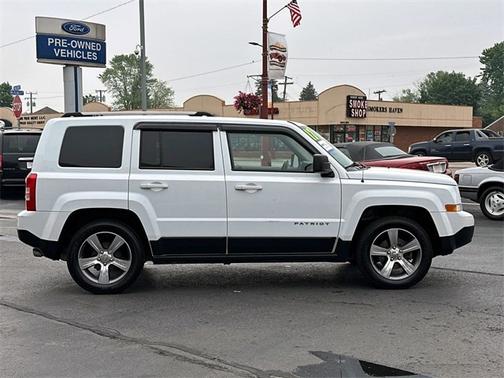 2017 Jeep Patriot LATITUDE