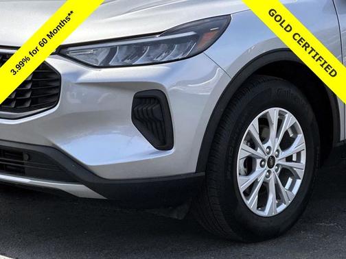 ICONIC SILVER METALLIC 2023 Ford Escape ACTIVE