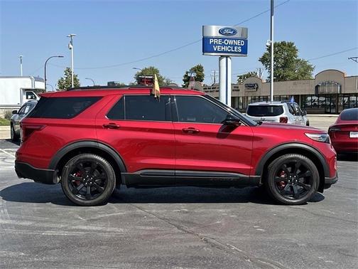 2023 Ford Explorer ST