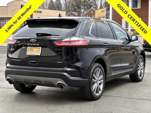 AGATE BLACK METALLIC 2024 Ford Edge TITANIUM