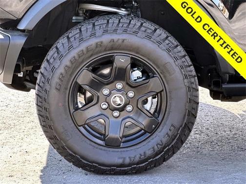 2024 Ford Bronco BLACK DIAMOND