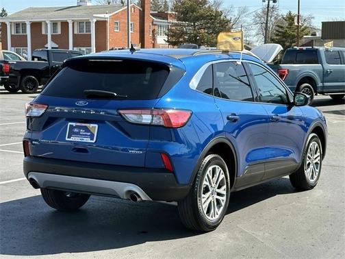 2022 Ford Escape SEL