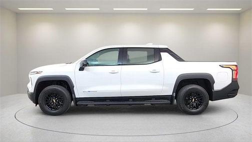 2025 Chevrolet Silverado EV LT