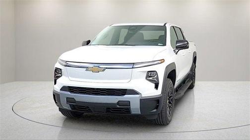 2025 Chevrolet Silverado EV LT