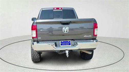 2020 RAM 2500 Tradesman Crew Cab 4X4 6'4' Box