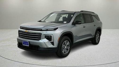 Sterling Gray Metallic 2025 Chevrolet Traverse LT