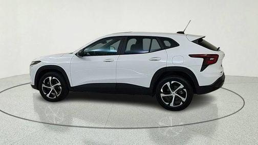 Summit White 2024 Chevrolet Trax 1RS