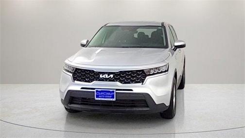 2022 Kia Sorento LX