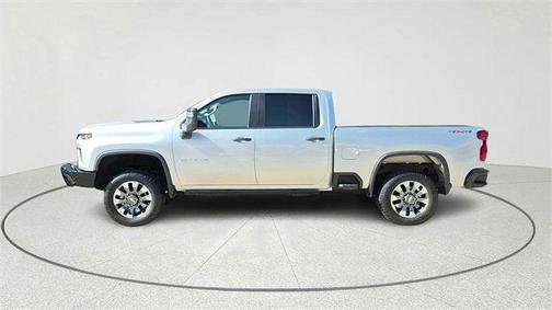 2022 Chevrolet Silverado 2500 Custom