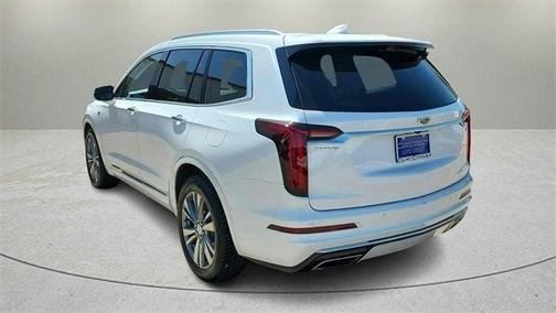 2022 Cadillac XT6 Premium Luxury FWD