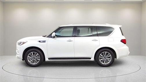 2021 INFINITI QX80 Luxe