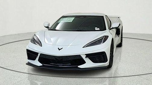 Arctic White 2026 Chevrolet Corvette Stingray w/1LT