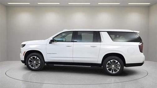 2025 Chevrolet Suburban LS