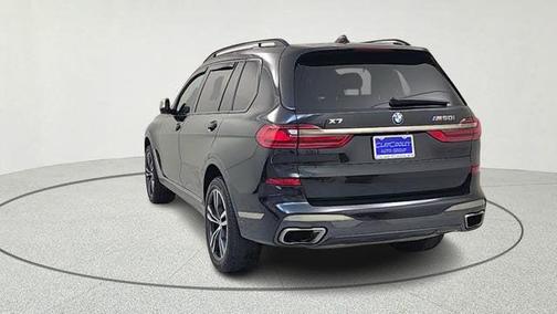 2021 BMW X7 M50i