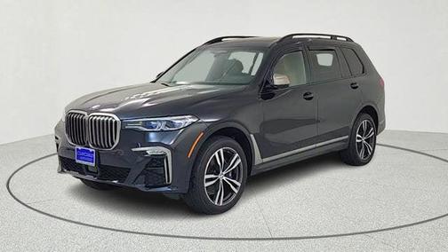 2021 BMW X7 M50i