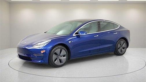 2020 Tesla Model 3 Standard Range Plus