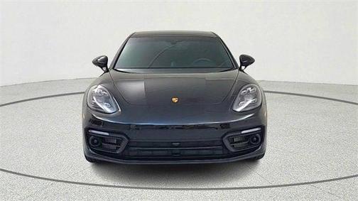 2023 Porsche Panamera Base