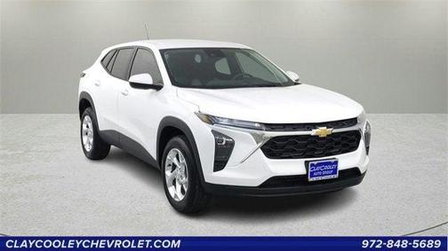2025 Chevrolet Trax LS