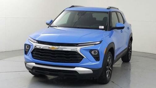 Fountain Blue 2024 Chevrolet Trailblazer LT
