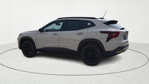 White Sands 2026 Chevrolet Trax FWD ACTIV