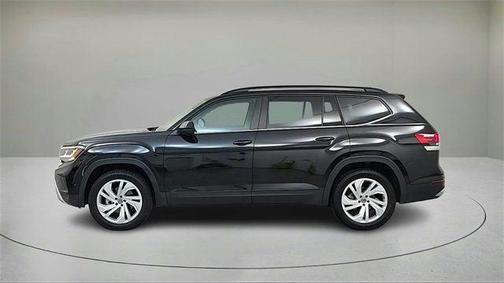 2023 Volkswagen Atlas 3.6L SE w/Technology
