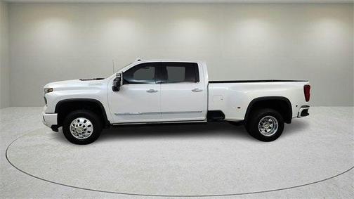 2025 Chevrolet Silverado 3500 High Country