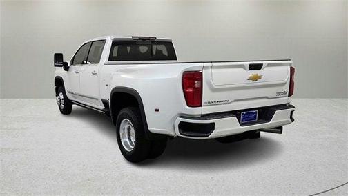 2025 Chevrolet Silverado 3500 High Country