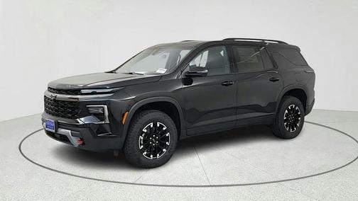 Mosaic Black Metallic 2026 Chevrolet Traverse AWD Z71