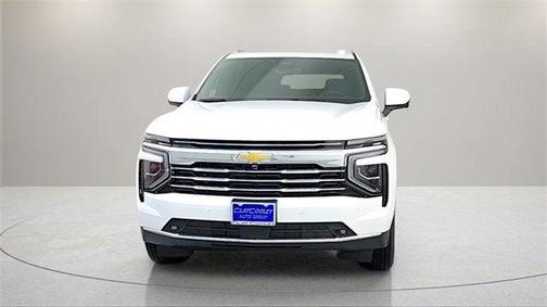 2025 Chevrolet Suburban LT