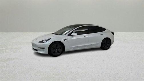 2022 Tesla Model 3 Standard Range