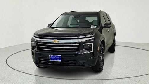 Mosaic Black Metallic 2026 Chevrolet Traverse High Country