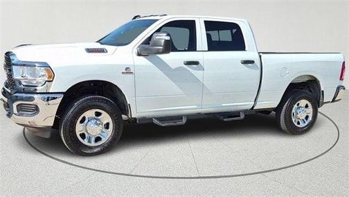 2024 RAM 2500 Tradesman Crew Cab 4x4 6'4' Box