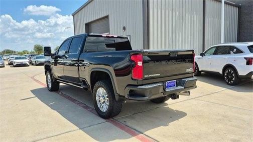 2022 Chevrolet Silverado 2500 High Country