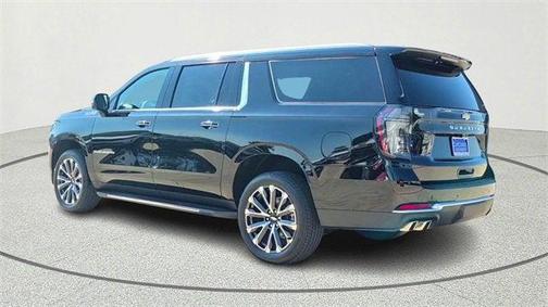 2025 Chevrolet Suburban 4WD High Country