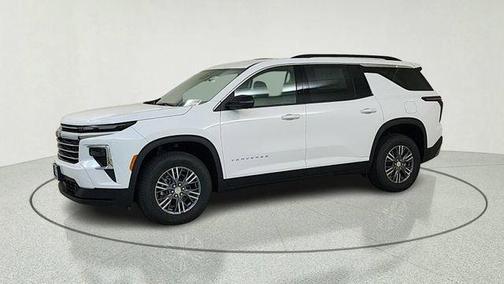 Summit White 2026 Chevrolet Traverse LT
