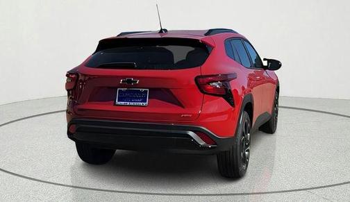 Apex Red 2026 Chevrolet Trax FWD 2RS