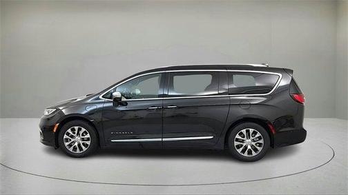 2021 Chrysler Pacifica L