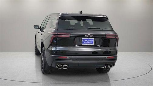 2024 Chevrolet Traverse LS