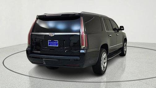 2019 Cadillac Escalade ESV Luxury