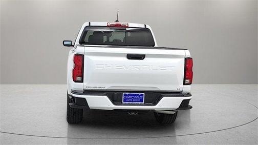 2025 Chevrolet Colorado WT