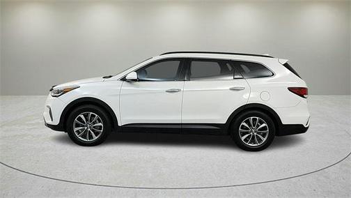 2018 Hyundai SANTA FE SE