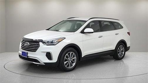 2018 Hyundai SANTA FE SE
