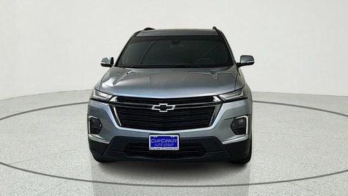 Sterling Gray Metallic 2023 Chevrolet Traverse LT Cloth