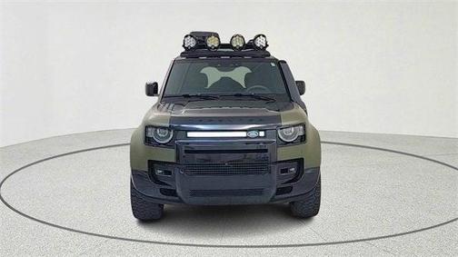 2023 Land Rover Defender 110 V8