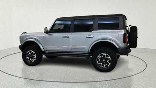 Silver 2024 Ford Bronco Outer Banks