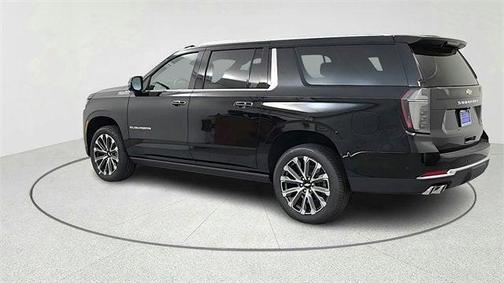 2025 Chevrolet Suburban 4WD High Country