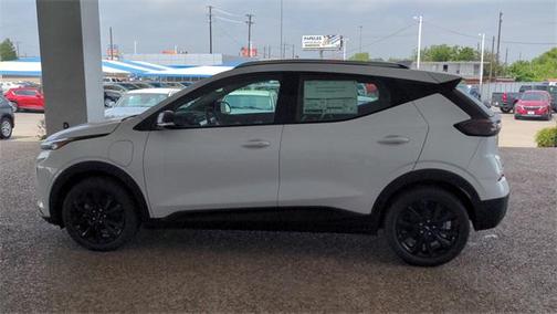 2023 Chevrolet Bolt EUV FWD LT