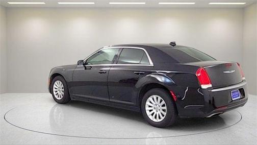 2019 Chrysler 300 Touring